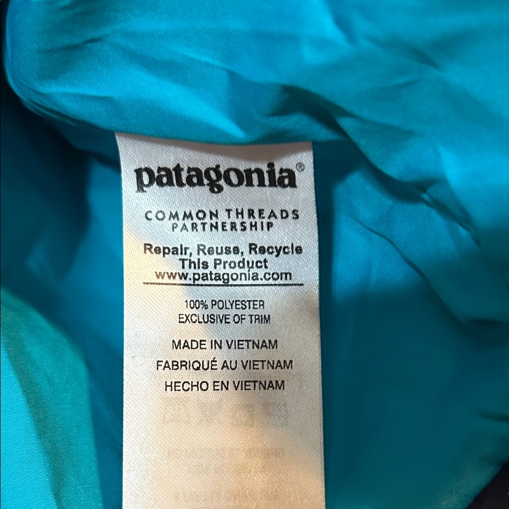 Patagonia Large - Piolet Jacket Mountain Parka Navy with Teal Lining and Accents - Picture 4 of 10